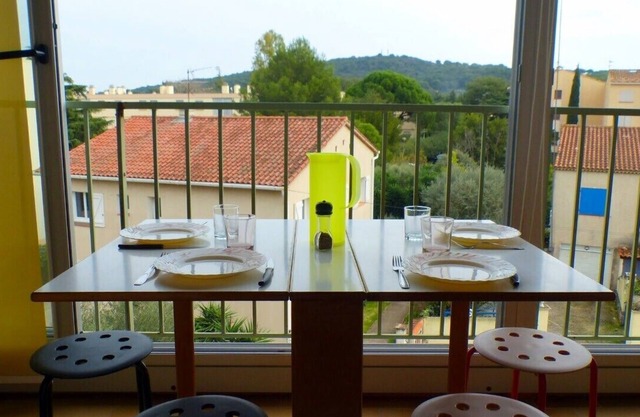 Charming studio with balcony in Sanary-sur-Mer
