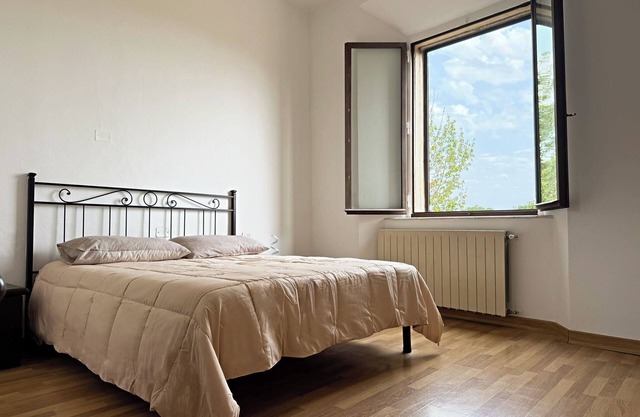 Charming Tuscany Saloon - 2BR Apartment in Colle Val d'Elsa Center