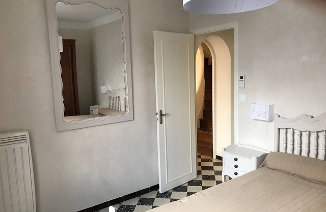 Charming villa 50m from the sea