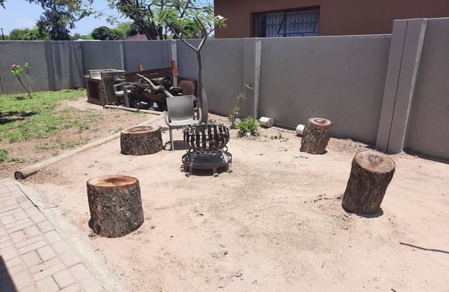 Charming villa in lovely Phalaborwa with WiFi