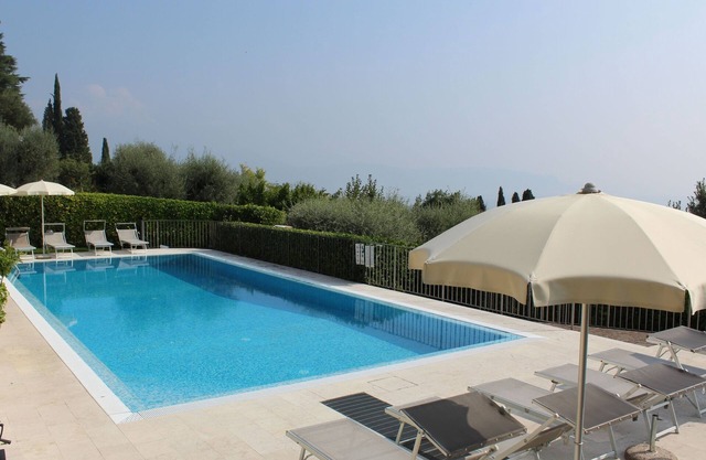 Charming Villa Belvedere with View of Lake Garda