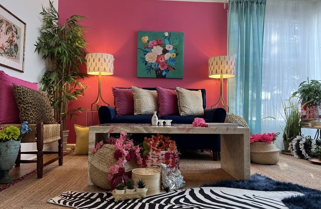 Cheerful 2 Bedroom Home| Free Wifi| Washer & Dryer| Roku TV