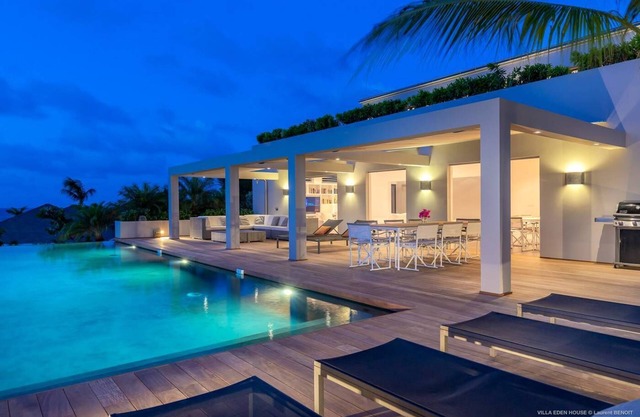 Chef included by Fantasia Villas: Eden House