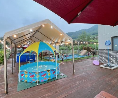 Cheongdo dolgorae poolhouse pension