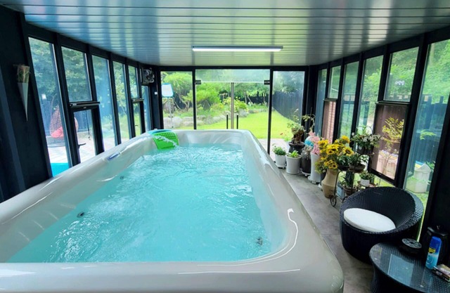 Cheongju Cheongnamdae Pool Villa