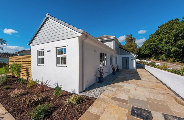 Chestnut Cottage - UK11846