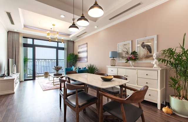 Chi's house#Vinhomes Royal city#2bedroom#indoor and outdoor pools