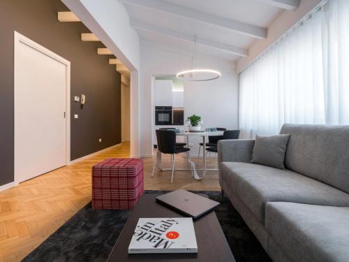 Chiaroscuro By Case al Lago