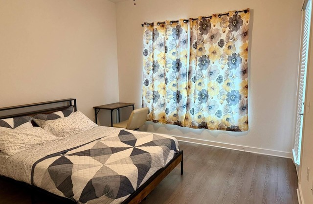 Chic 1-bedroom apartment with WiFi, fitness room in charming Leander