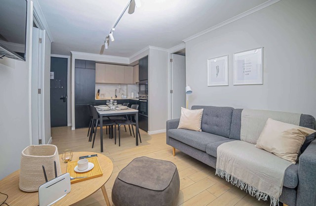 Chic 2BR Unique Stay in the Heart of Providencia