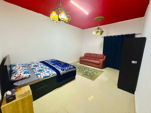 Chic Comfort-Your Stylishly Furnished Retreat