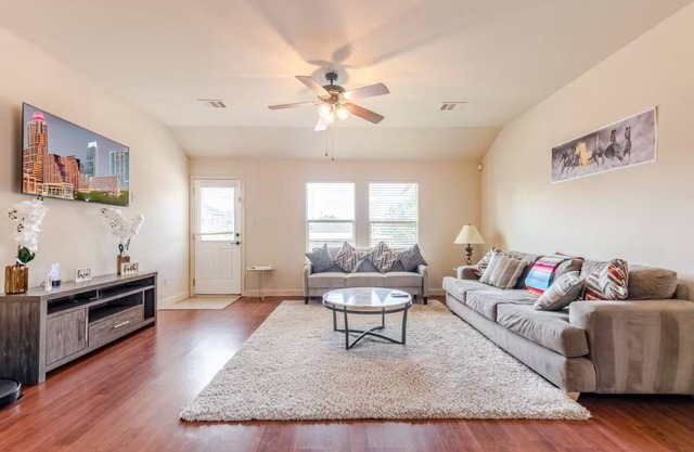 Chic, Comfortable Home Steps from SXSW Fun