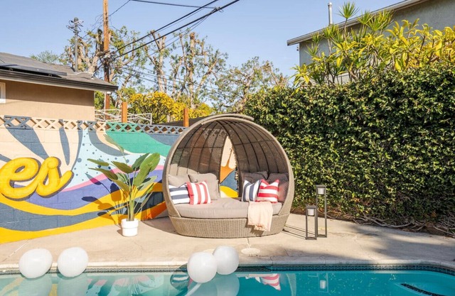 Chic pool home + 6 mi to beach + sleeps 10