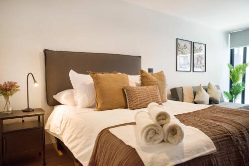 Chic Studio Escape for 3 in Lively Las Condes