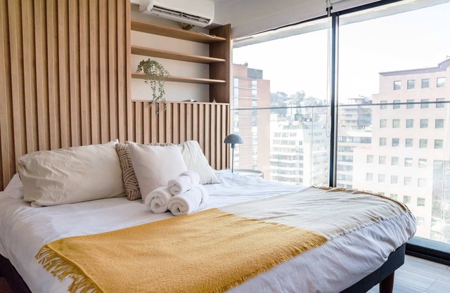 Chic Urban Retreat Modern Studio in Las Condes