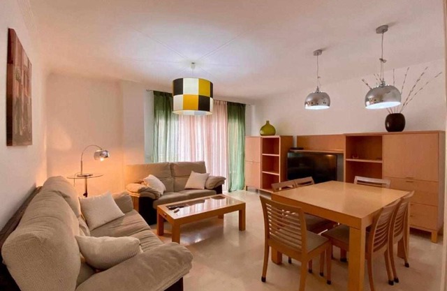 Chicflat Avenida España. Ideal home for families
