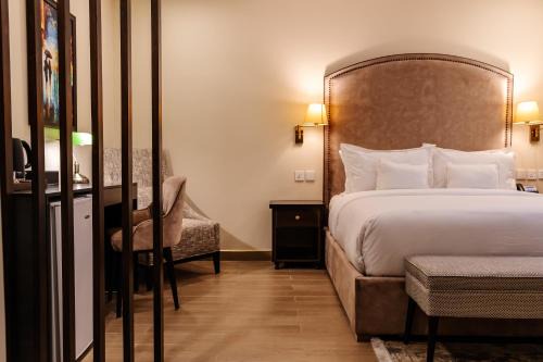 Chirani Signature Hotel