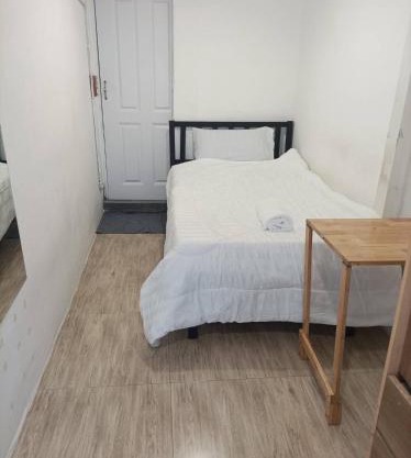 Chubby 9 single room