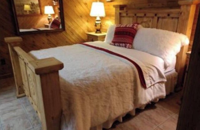 CHULA VISTA, HOME AWAY FROM HOME IN A 5 STAR ELITE BARN, PET FRIENDLY
