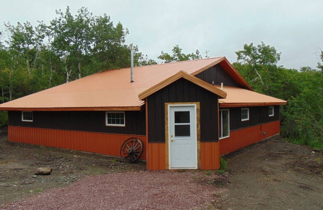 Circle R Ranch House