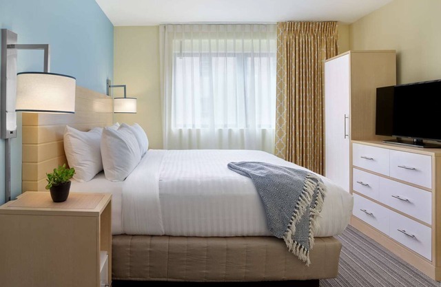 City Break! 3 Spacious Units with Perfect Central Locale near Canal Street