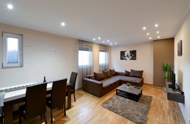 CITY CENTER SAVAMALA 80M2 DUPLEX 3