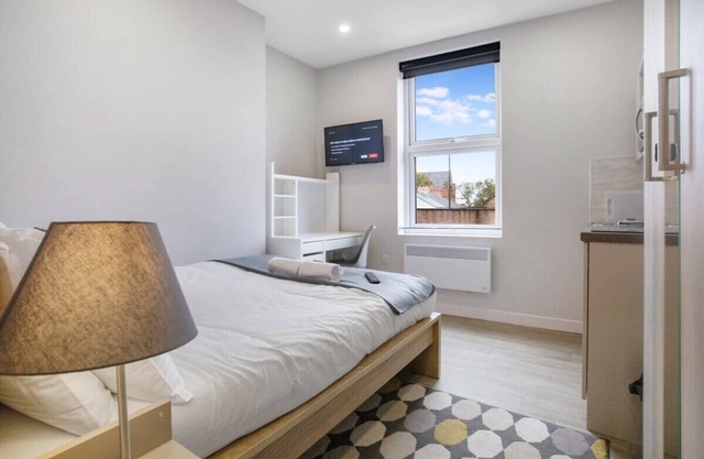 City Centre Studio Apartment (4)