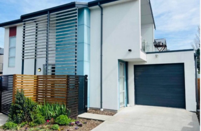 City‑Fringe Private Room – CBD & ARA Vicinity