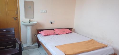 CKS BOARDING AND LODGINg