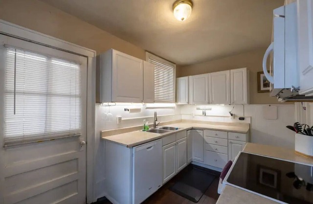 Classic City Townhouse! safe, quite and great location!nn
