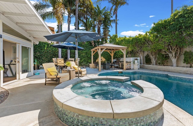 Classic Mid-Century Home-Huntington Harbour Marina