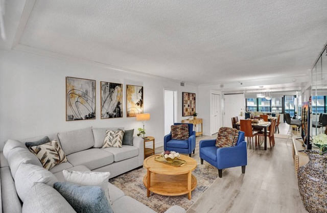 Classic Resort Amenities Condo Steps from the Beach with Gym & Pool 1208