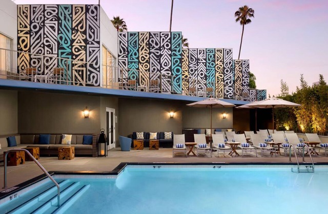 Classic Room, 1 Queen, Hyatt Centric Delfina, Bar & Restaurant, Ocean Proximity