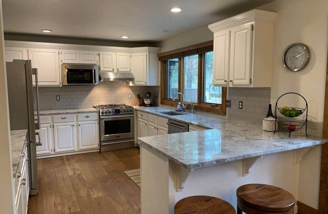 Classic Sunriver Lodge - 12 SHARC passes included