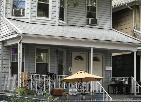 Classical American House 4