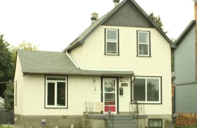 Classy & Cozy Studio Flat in Edmonton's NE Corner.