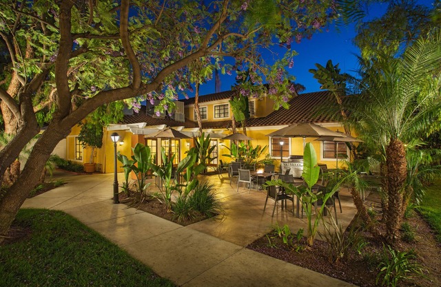 Clementine Hotel & Suites Anaheim