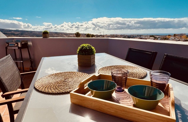 Click & Guest -Terrace with Sea and Mountain Views