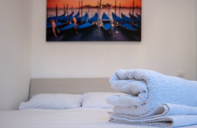 Close to Mestre Train & Bus Station - Private Parking