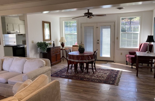 Close to Ole Miss Campus and New Hospital