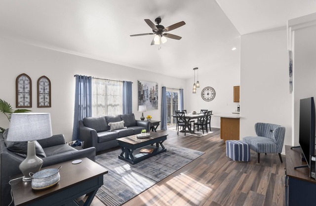 Close to Parks, shopping, hospitals and more in a quiet neighborhood