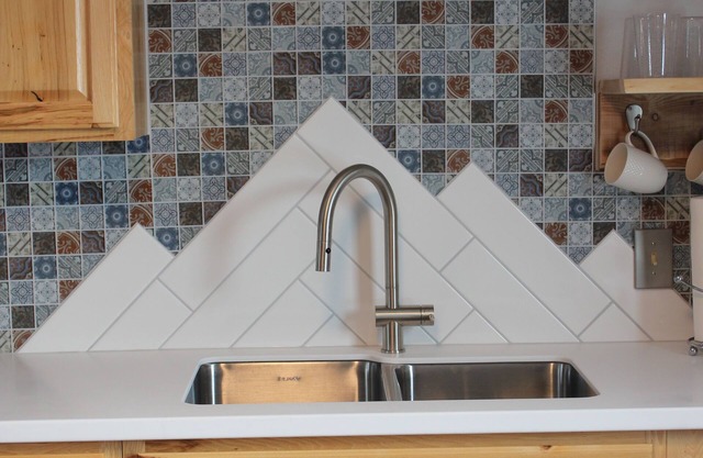 Closes Family Lodging to Sam's Tap Room!