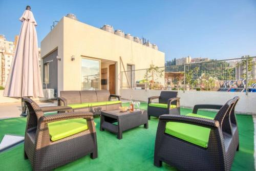 Cloud 9 - Santa Maria Rooftop Studio & Terrace in Jal El Dib