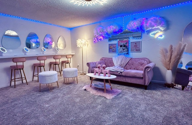 CLOUD Room💝Luxurious Hideaway near DTC⭐️GameRoom⭐️Free Wine, Netflix & WiFi