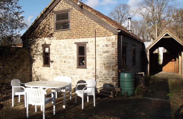 COMPACT STUDIO BARN CONVERSION
