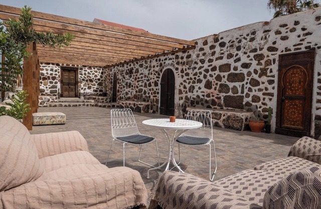 Co-Living at Casa Cocolores