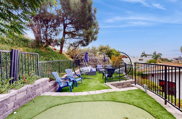 Coastal Cabana - Bird Rock retreat with hot tub, firepit & ocean-view terrace