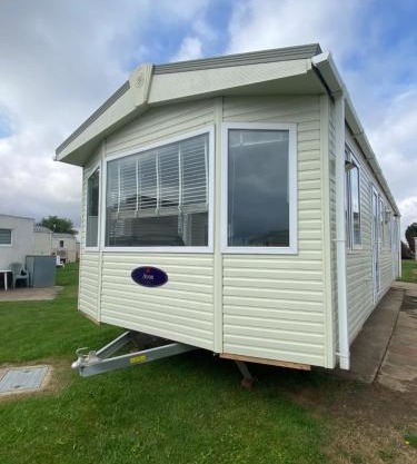 Coastal Caravan Holidays - Nightingale 8