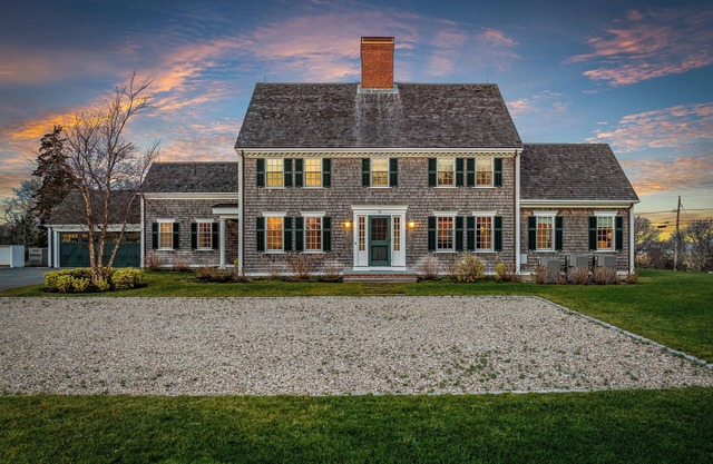 Coastal Family Retreat Pool Arcade Fast Wi-FiHot Tub – 7 Bedrooms, Sleeps 16