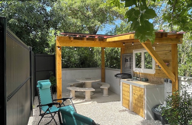 COCOONING STUDIO NEAR LAC DU SALAGOU IN HERAULT